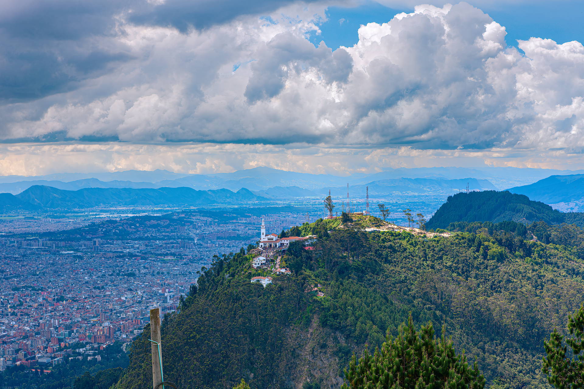 Panorama Bogoty z Monserrate.