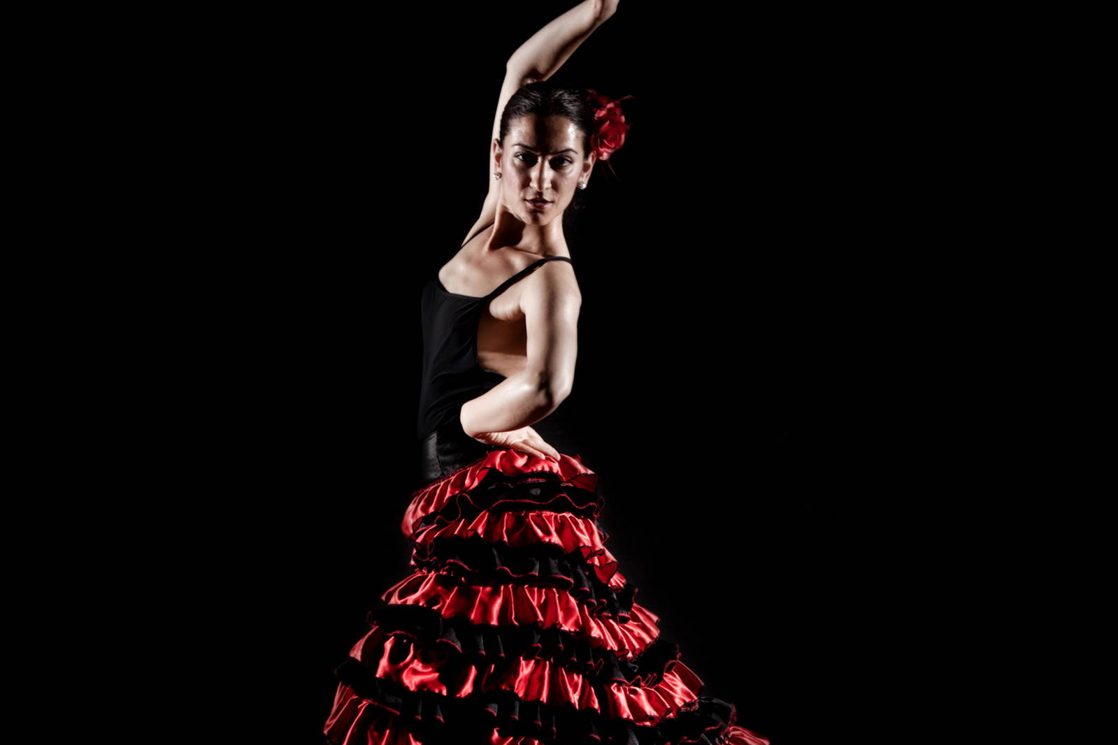 Tancerka flamenco w tradycyjnym stroju.