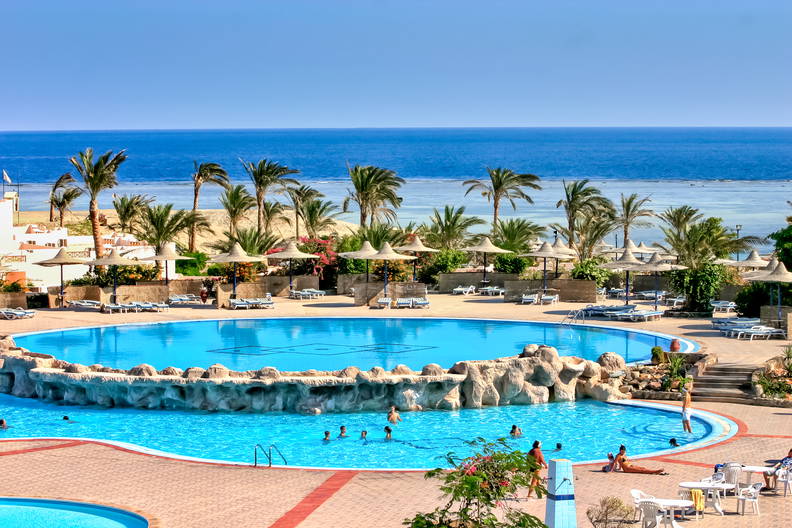 Elphistone Resort