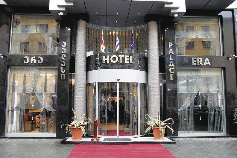 Era Palace 