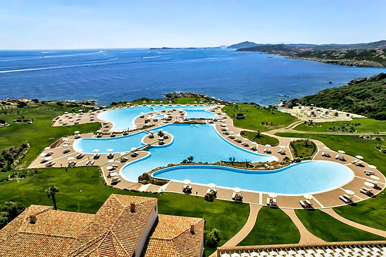 Colonna Resort