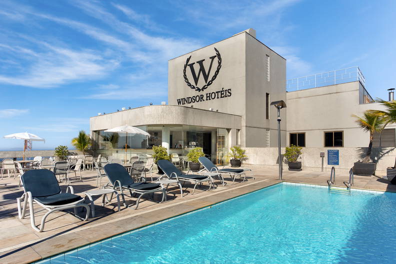 Windsor Plaza