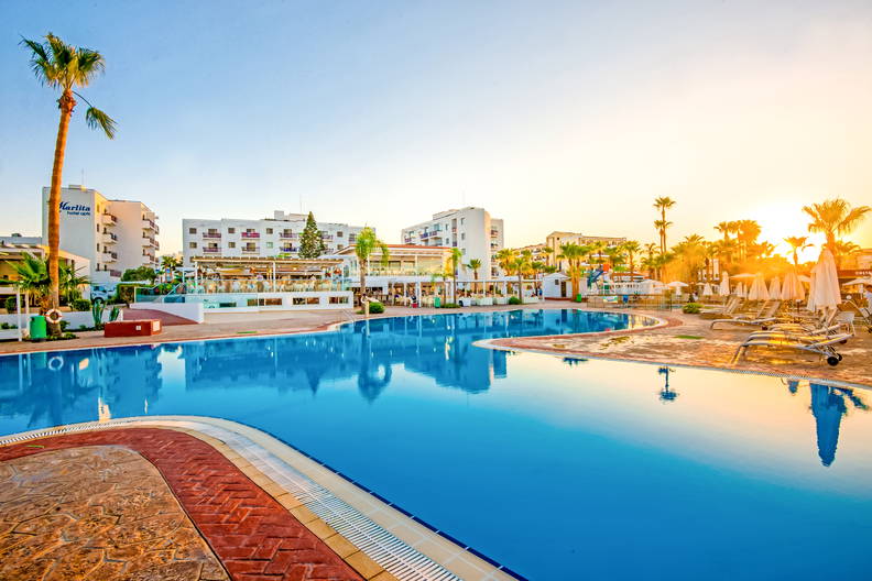 Marlita Beach Hotel & Apartments