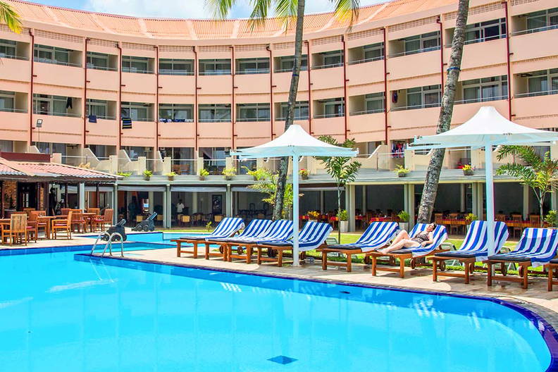 Paradise Beach Hotel