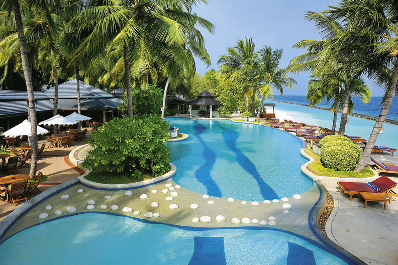 Royal Island Resort & Spa 