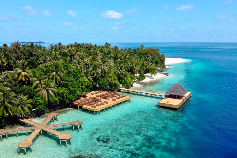 Fihalhohi Island Resort 