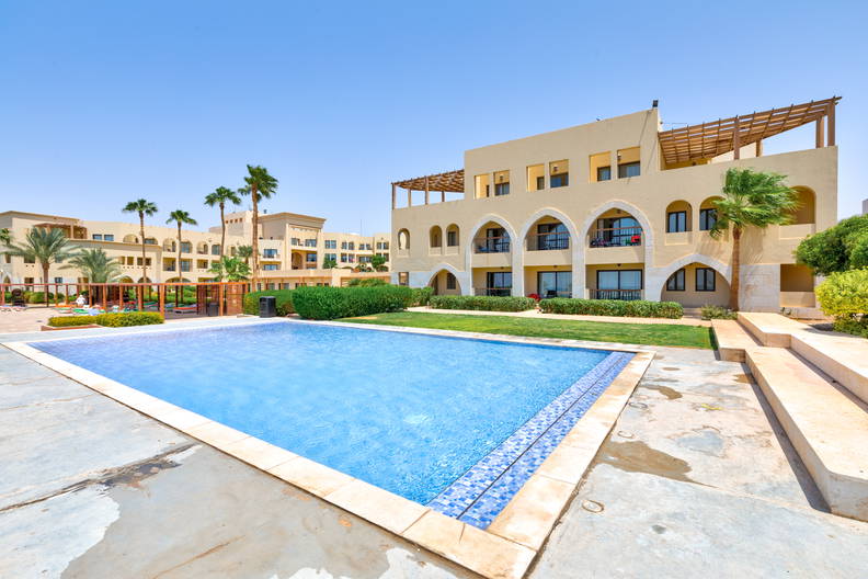 Grand Tala Bay Resort