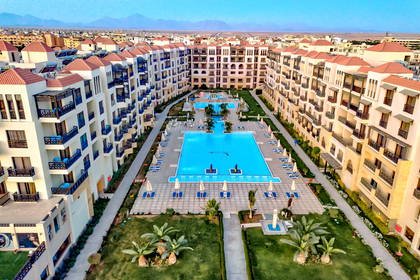 Gravity hotel & Aqua Park