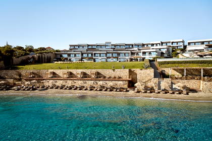 Luksusowy hotel nad morzem.