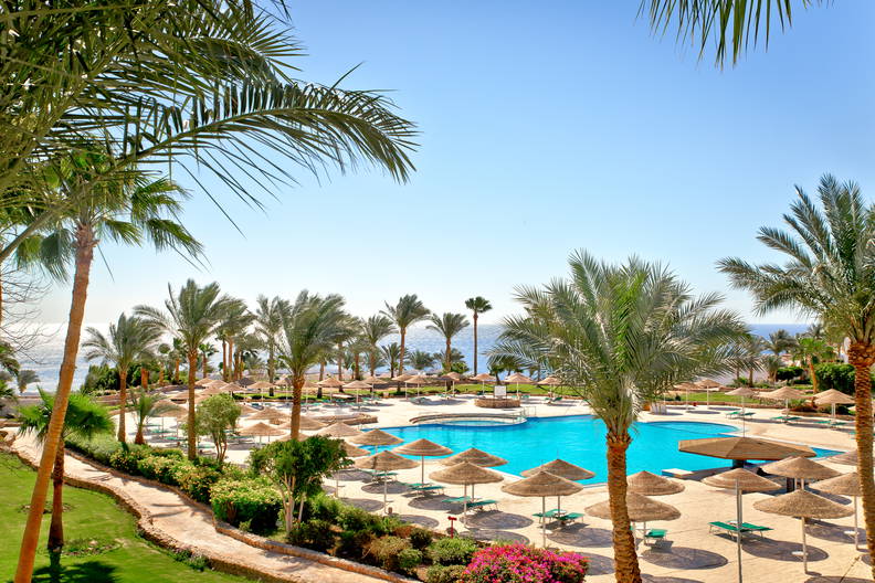Domina Aquamarine Resort