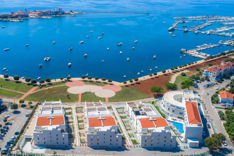 Garden Palace Resort