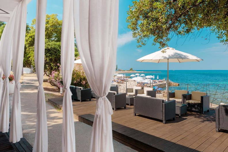 Hotel Coral Plava Laguna