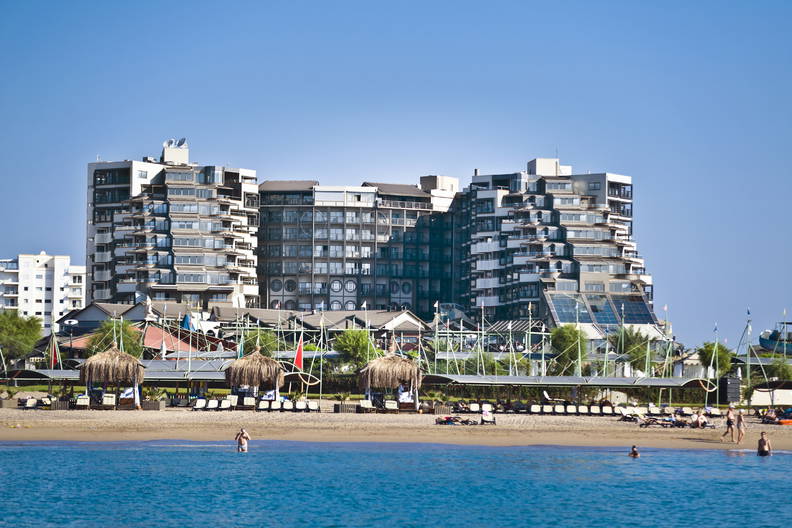 Limak Lara Deluxe Hotel&Resort