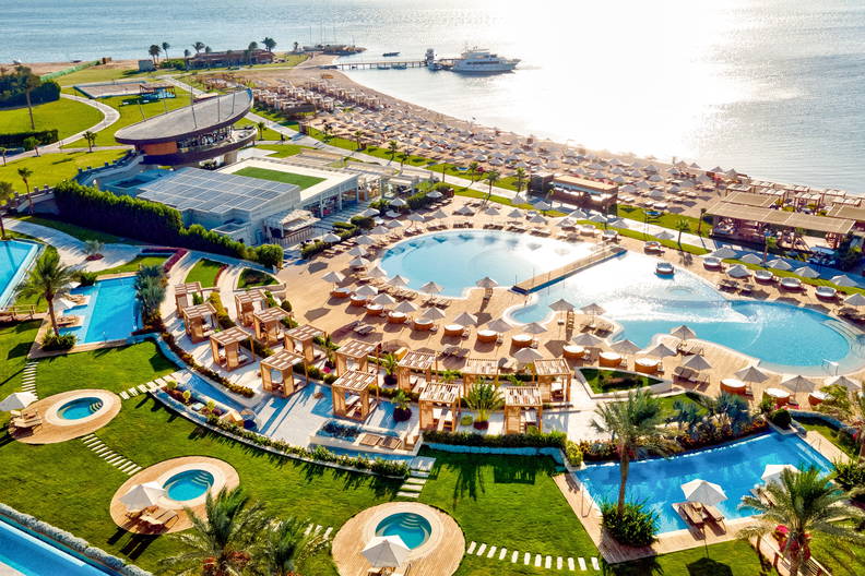 Rixos Premium Magawish Suites & Villas