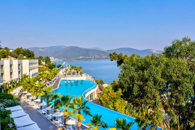 Blue Dreams Resort & SPA