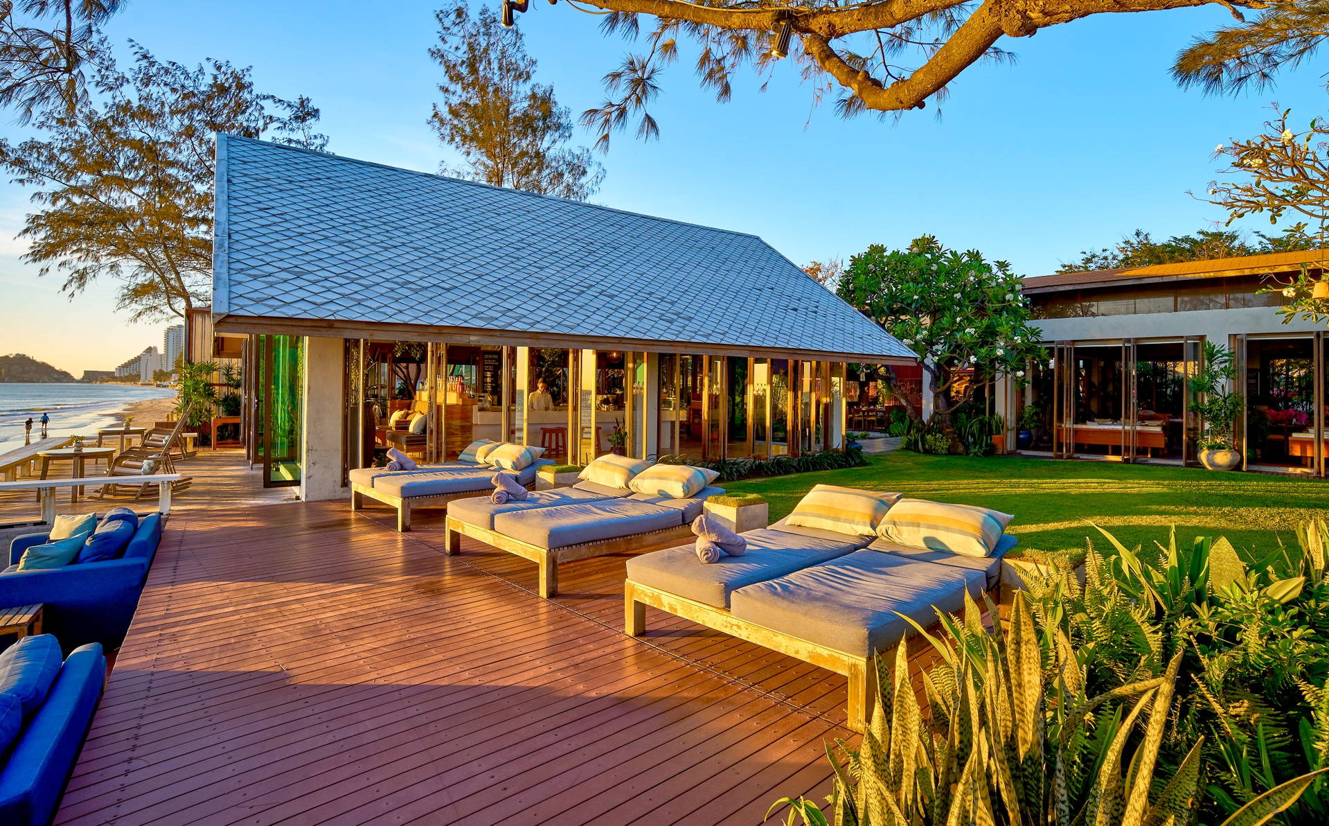 Let’s Sea Hua Hin Al Fresco Resort