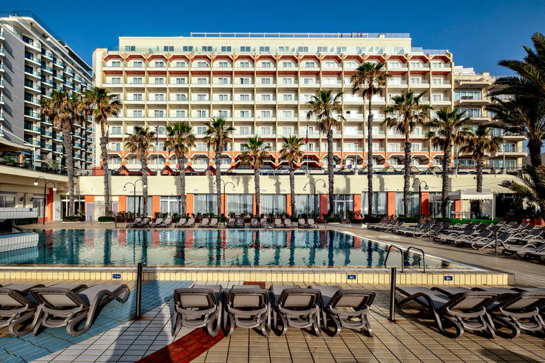 Qawra Palace Resort and Spa