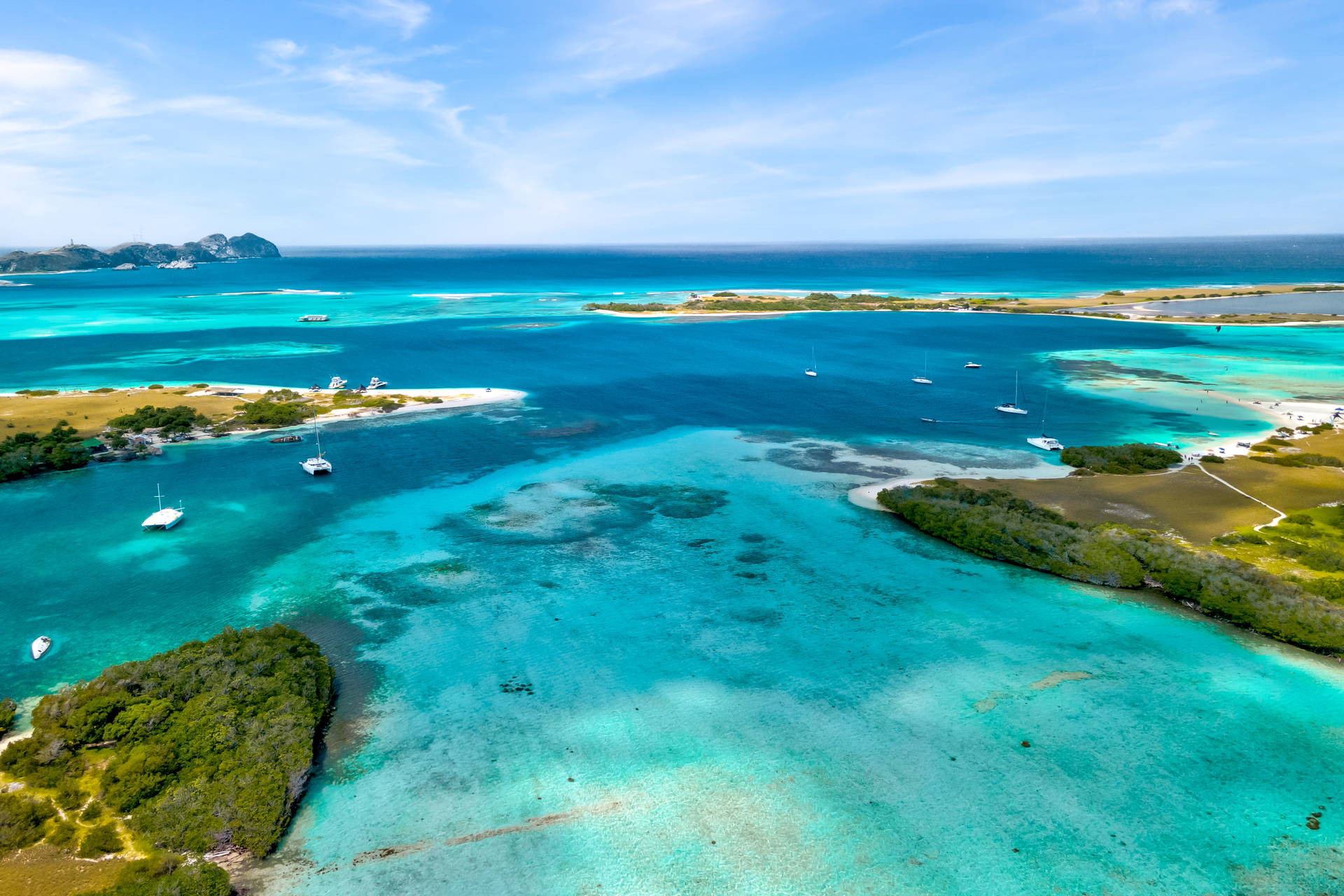 Los Roques w Wenezueli z lotu ptaka.