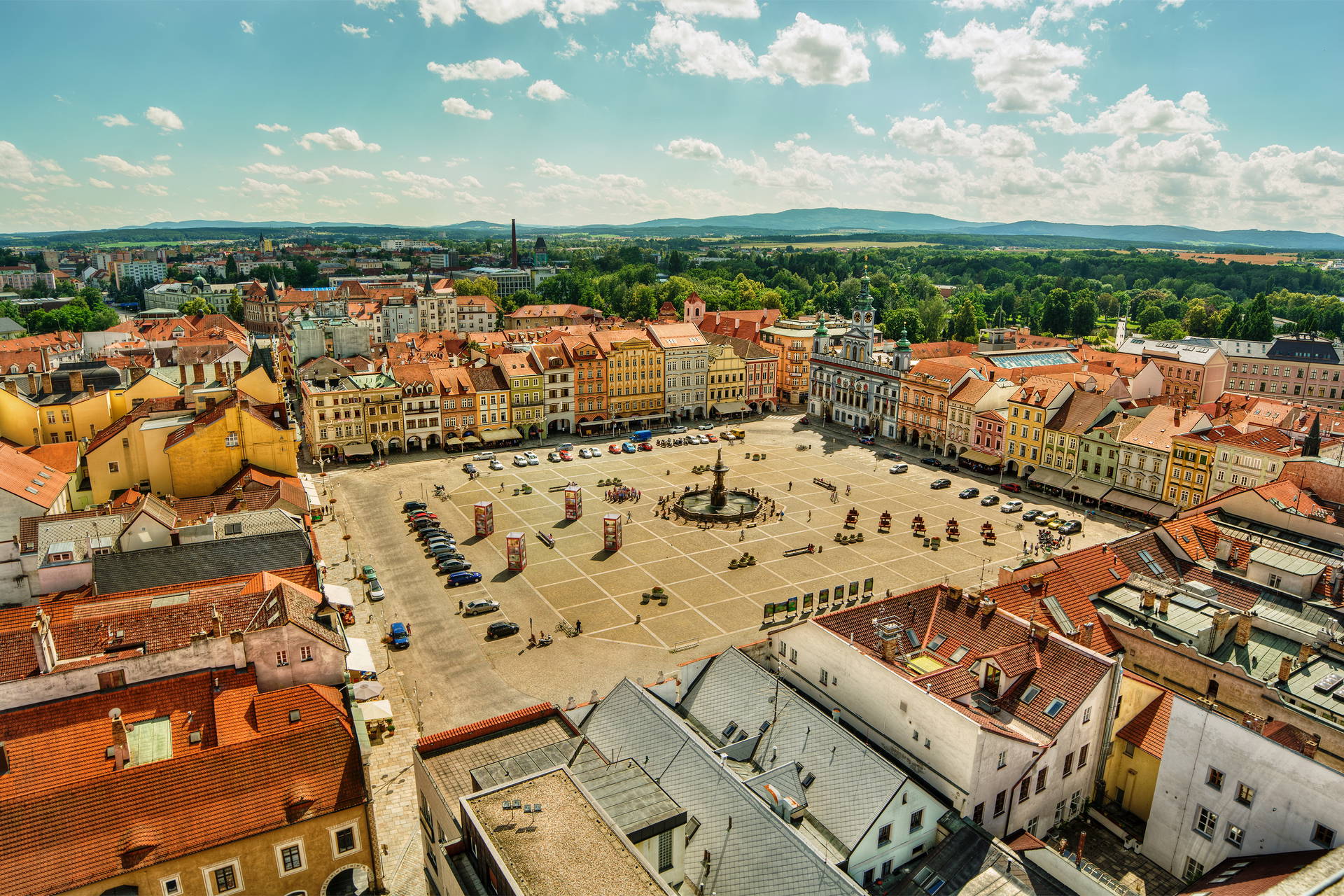 Rynek Przemysła Otakara II w Czeskich Budziejowicach z lotu ptaka.