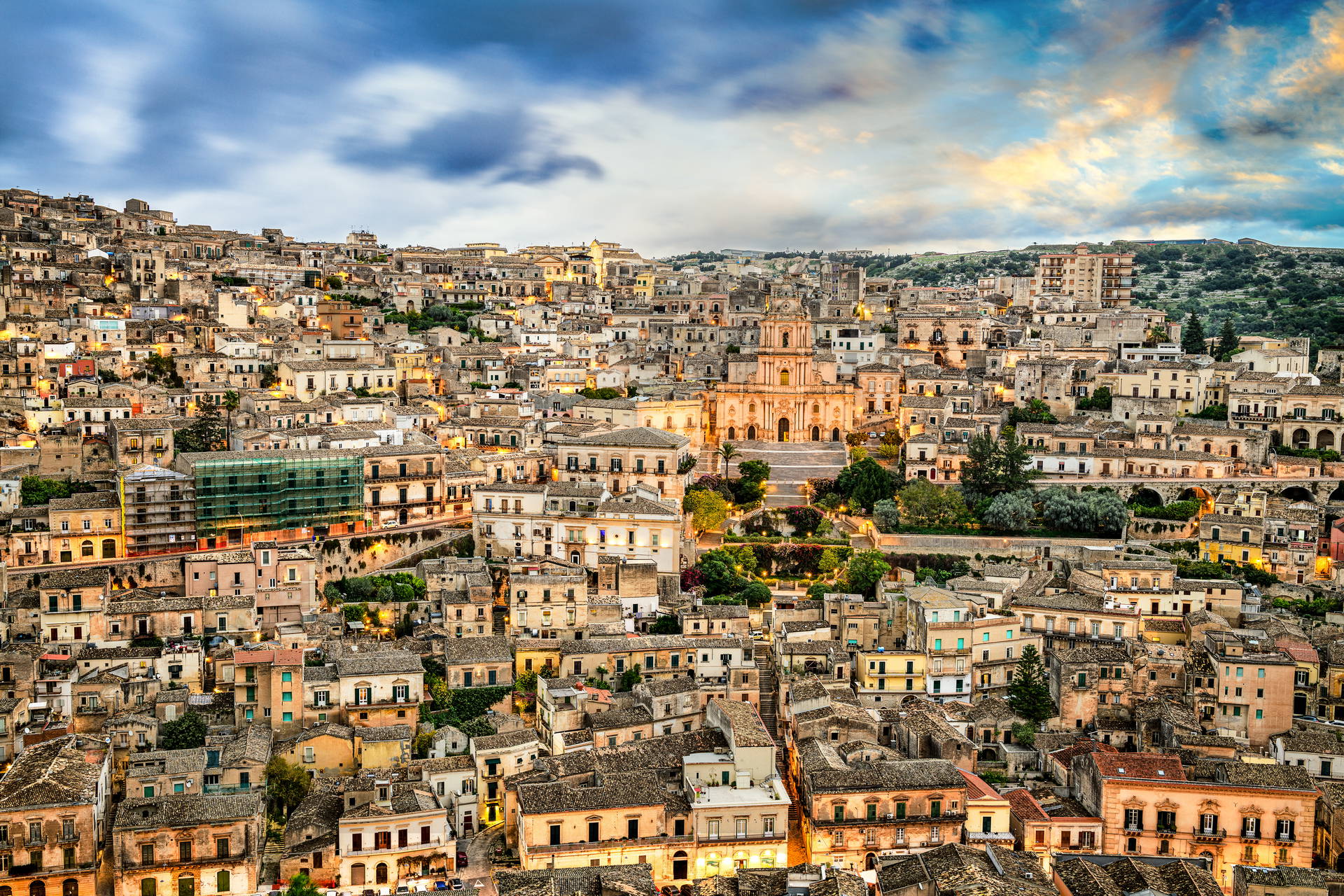 Panorama włoskiego miasta Modica.