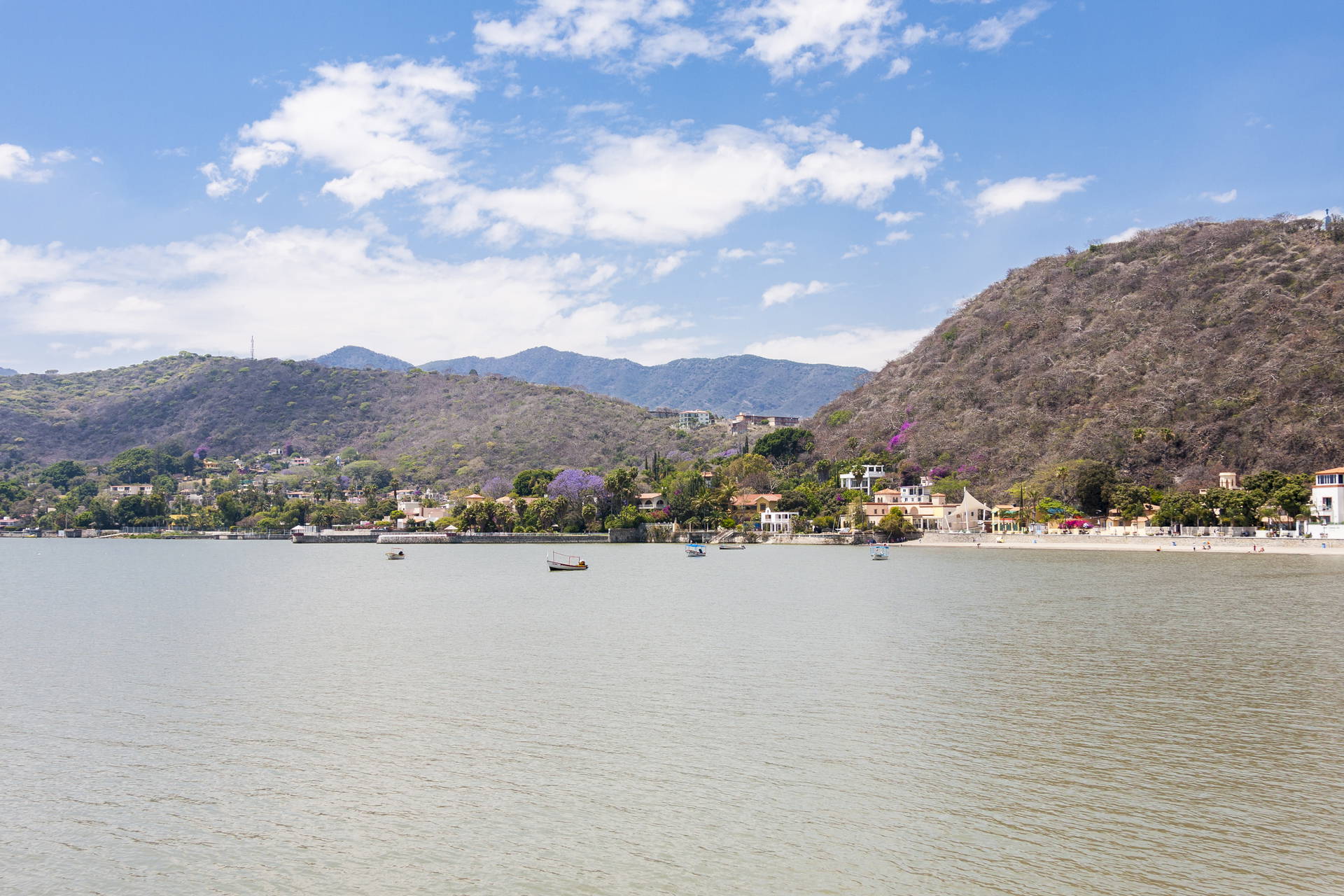 Krajobraz nad jeziorem Chapala, Meksyk.