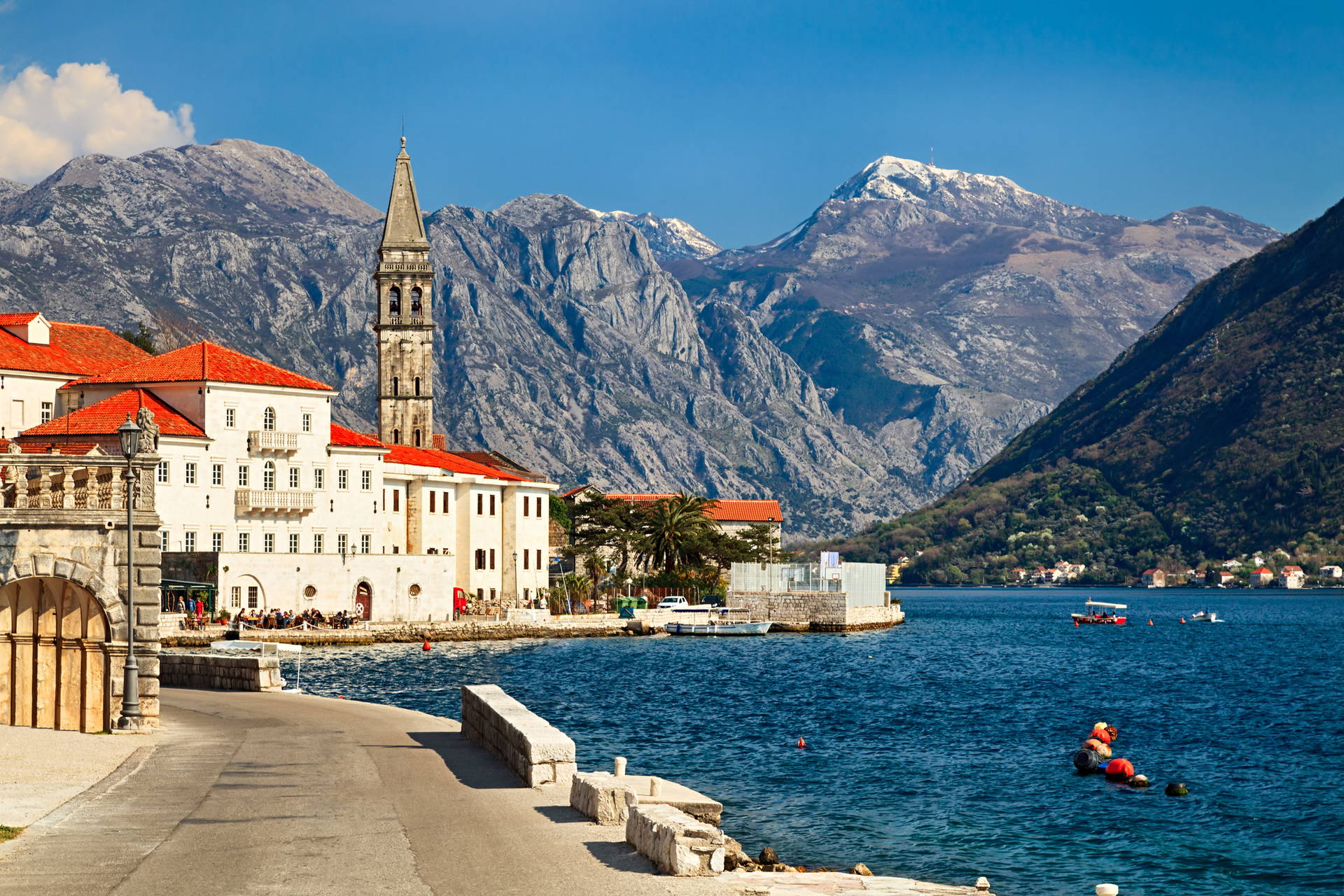 Perast w Zatoce Kotorskiej, Czarnogóra.