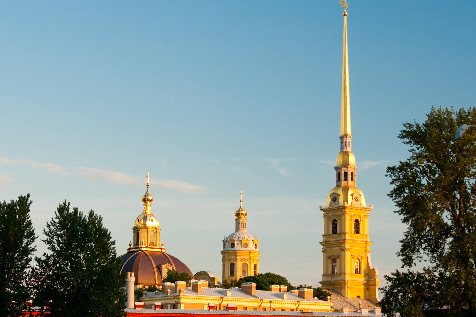 Panorama Twierdzy Pietropawłowskiej w Sankt Petersburgu.