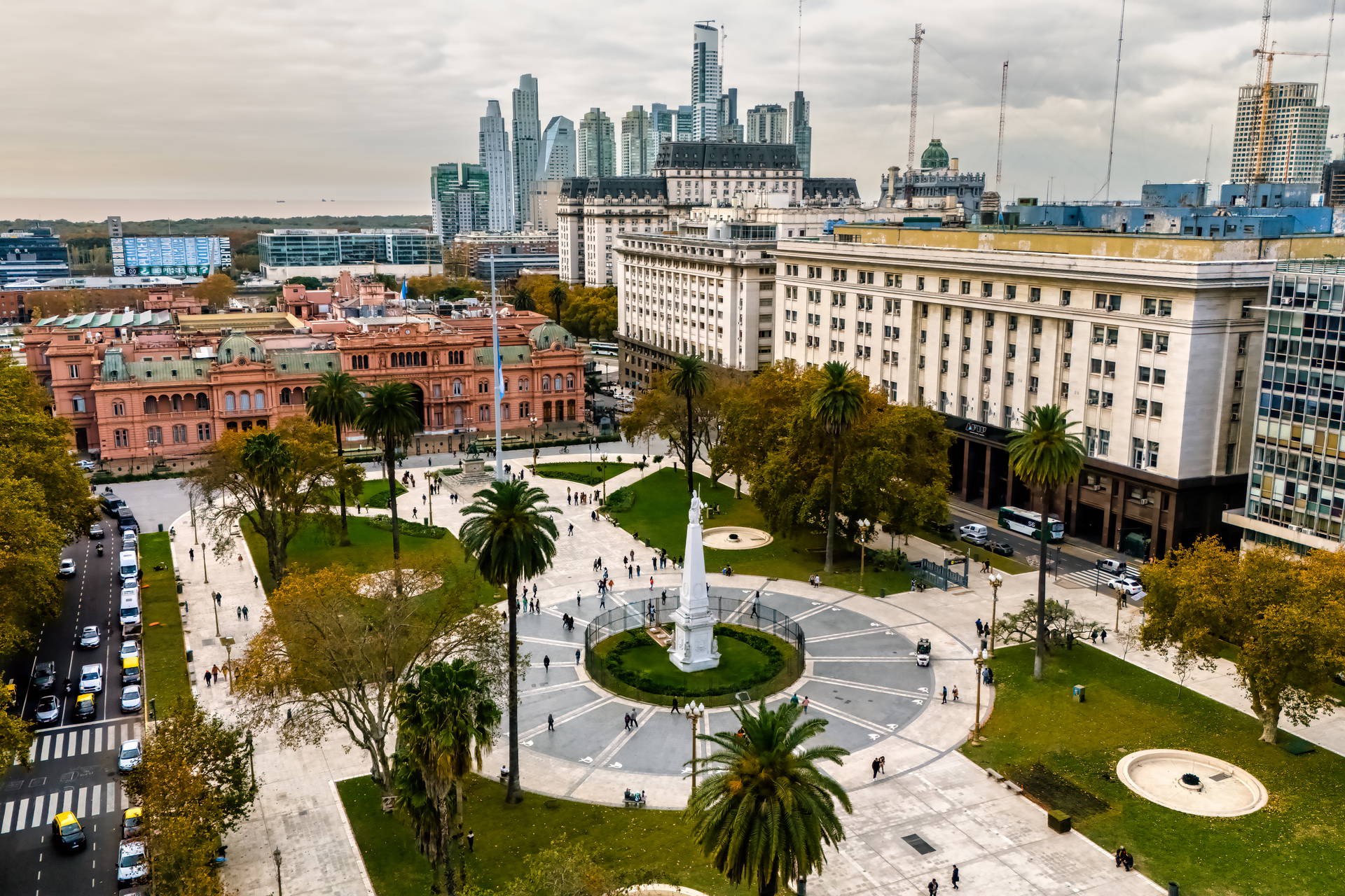 Casa Rosada i Plaza de Mayo w Buenos Aires, widok z góry.