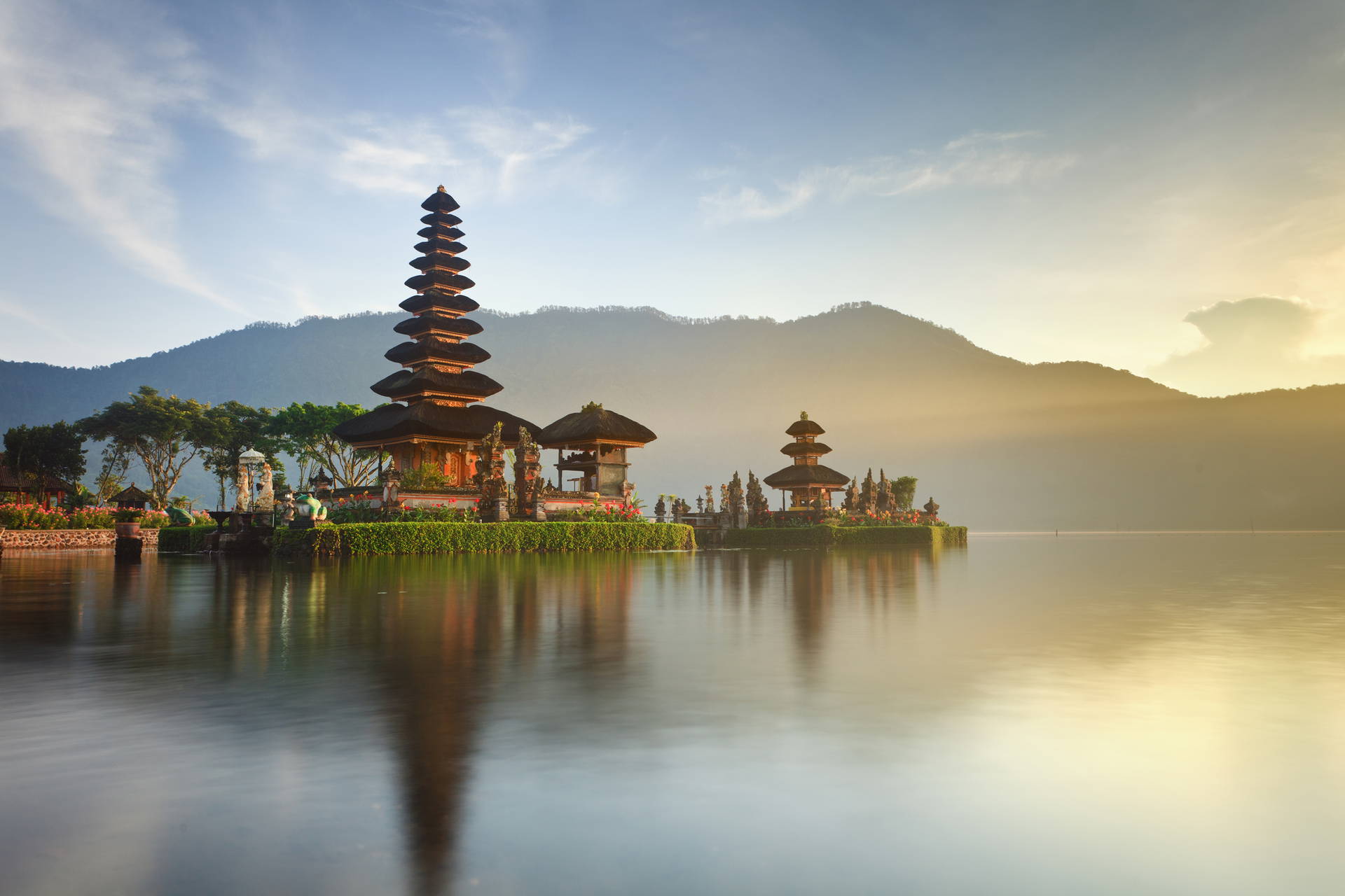 Świątynia Pura Ulun Danu Beratan na Bali.