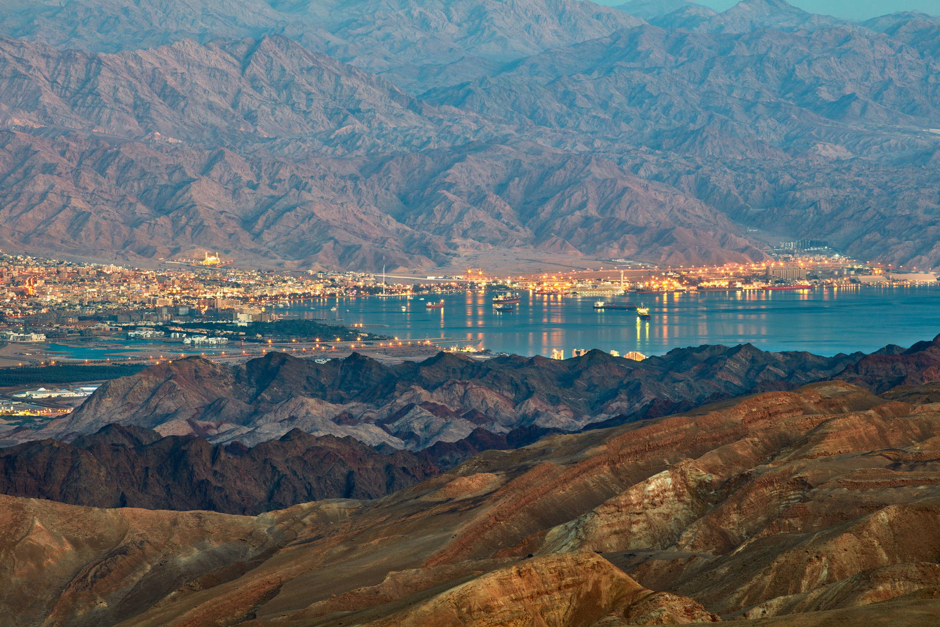 Panorama miasta Ejlat w Izraelu, widok z góry.