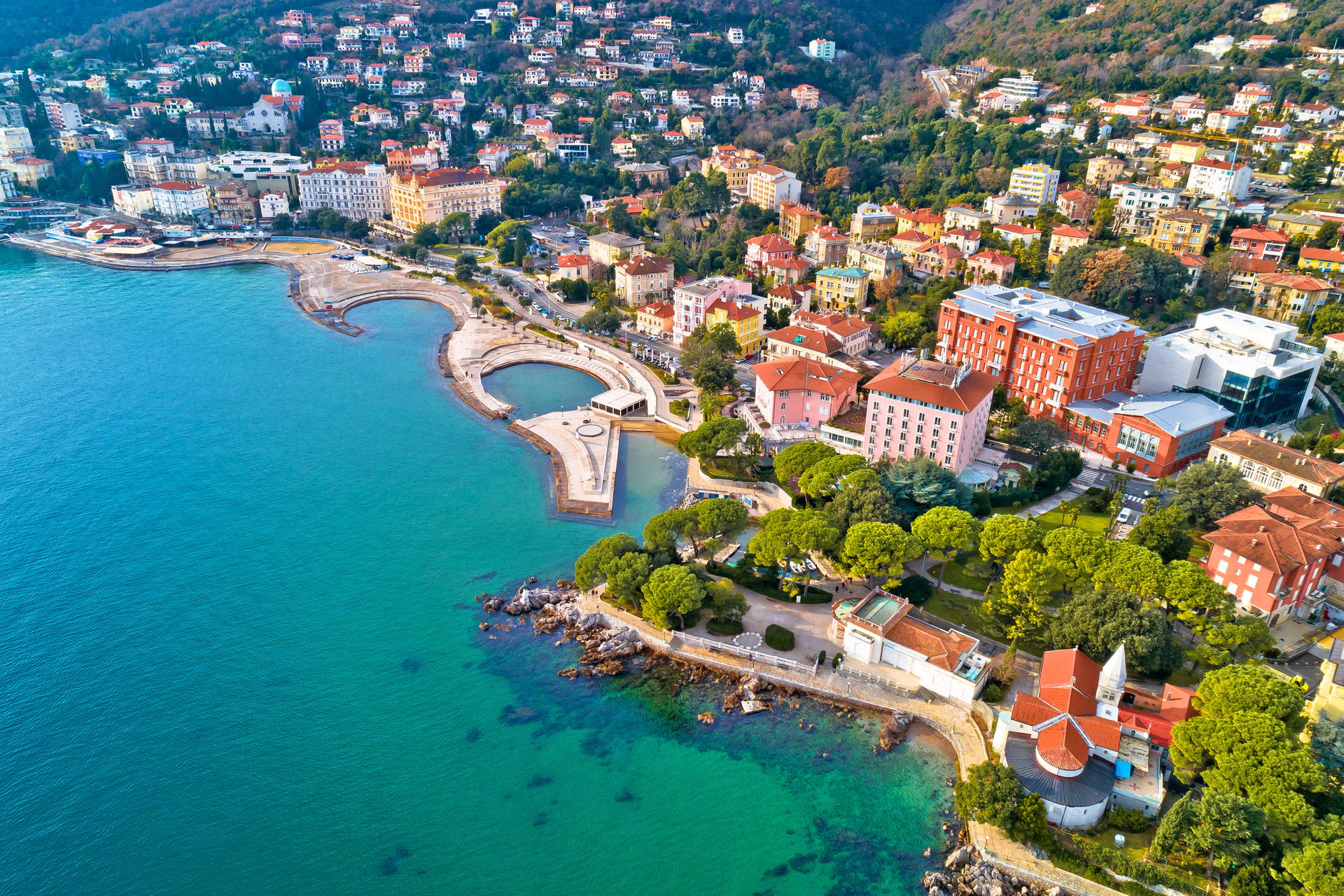 Opatija w Chorwacji z lotu ptaka.