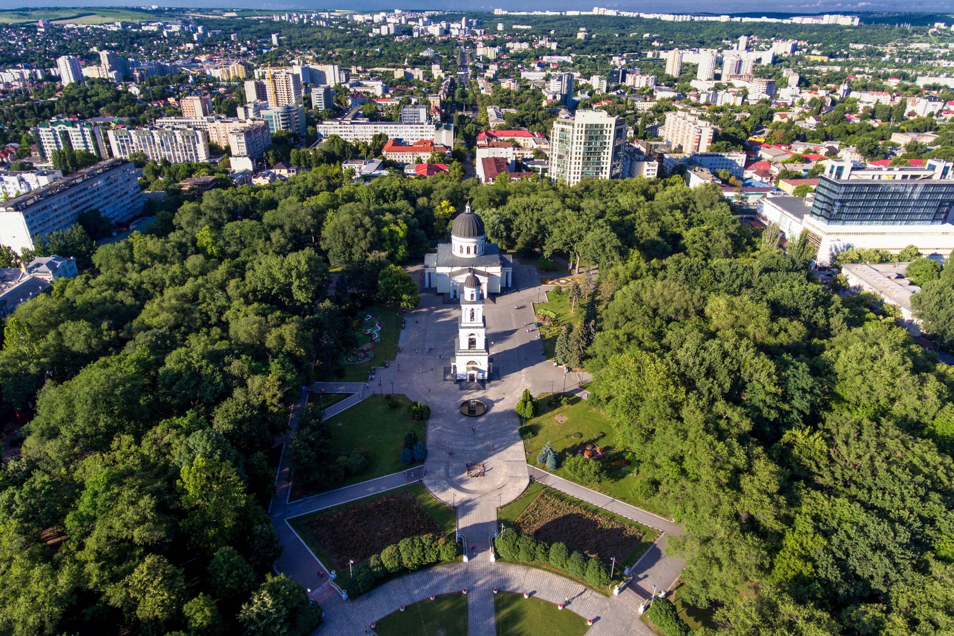 Sobór Narodzenia Pańskiego w Kiszyniowie, widok z lotu ptaka.