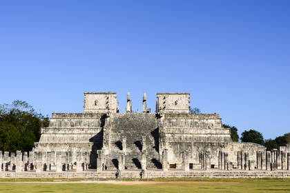Ruiny świątyni w Chichén Itzá, Meksyk.