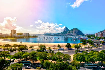 Widok na Głowę Cukru i Zatokę Guanabara w Rio de Janeiro.