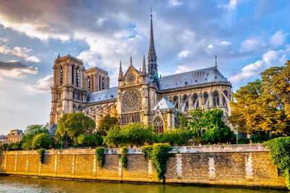 Katedra Notre-Dame w Paryżu.
