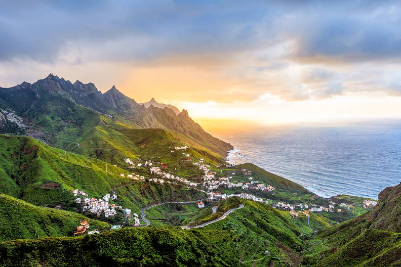 Teneryfa i La Gomera - pejzaż malowany lawą