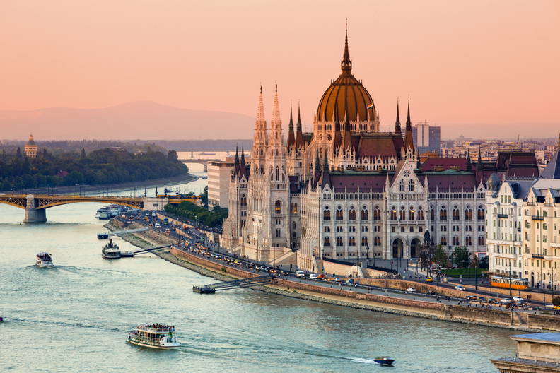 Wiedeń i Budapeszt - perły Dunaju dla wygodnych