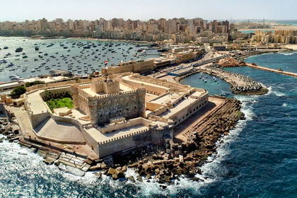 Fort Qaitbay w Aleksandrii z lotu ptaka.