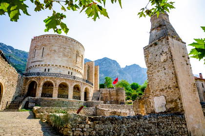 Zamek w Krui, Albania.